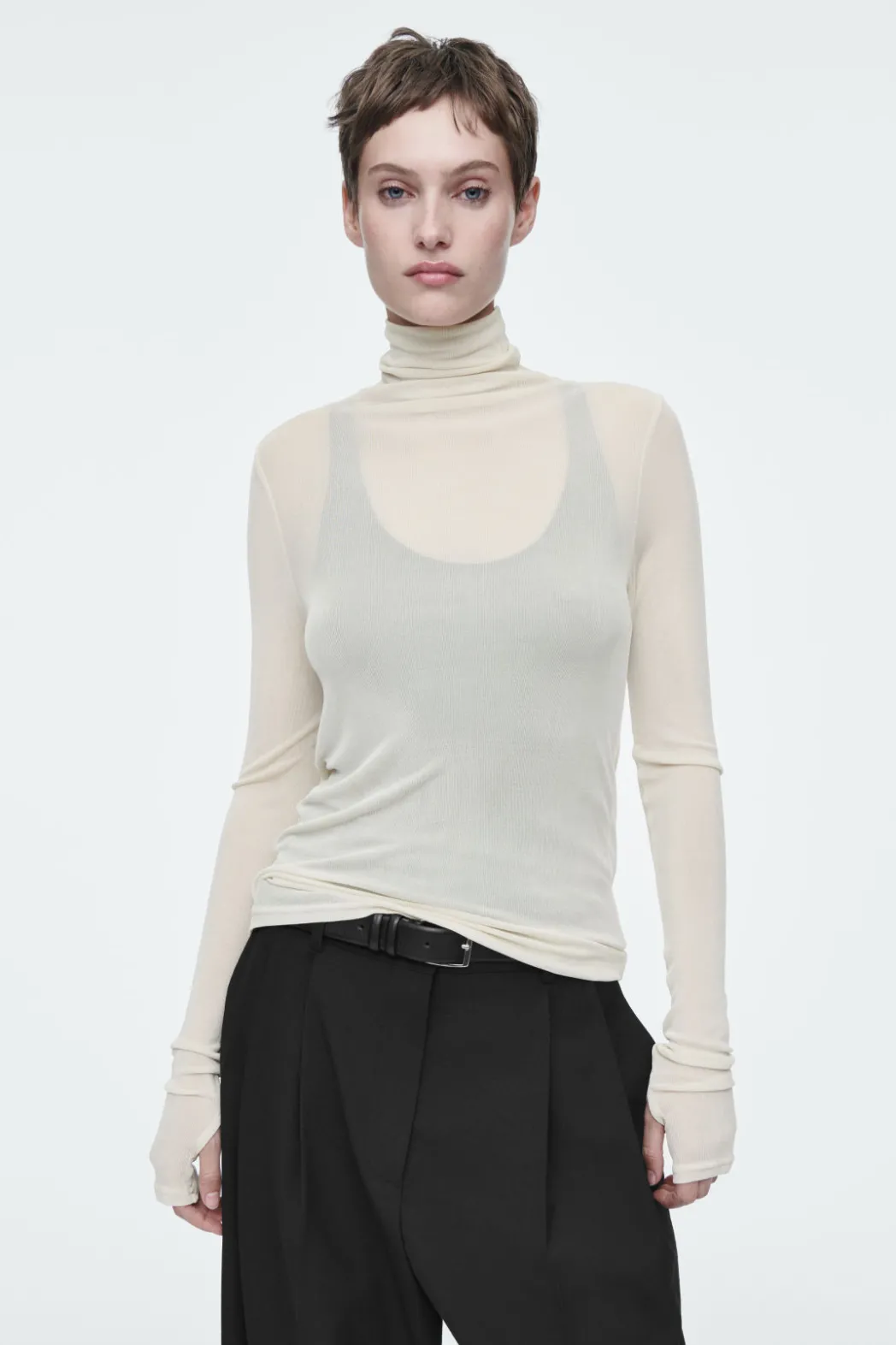 Online COS SLIM SILK TURTLENECK TOP OFF-WHITE