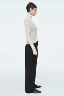 Online COS SLIM SILK TURTLENECK TOP OFF-WHITE