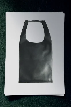 Best COS SLOUCHY TOTE - LEATHER BLACK