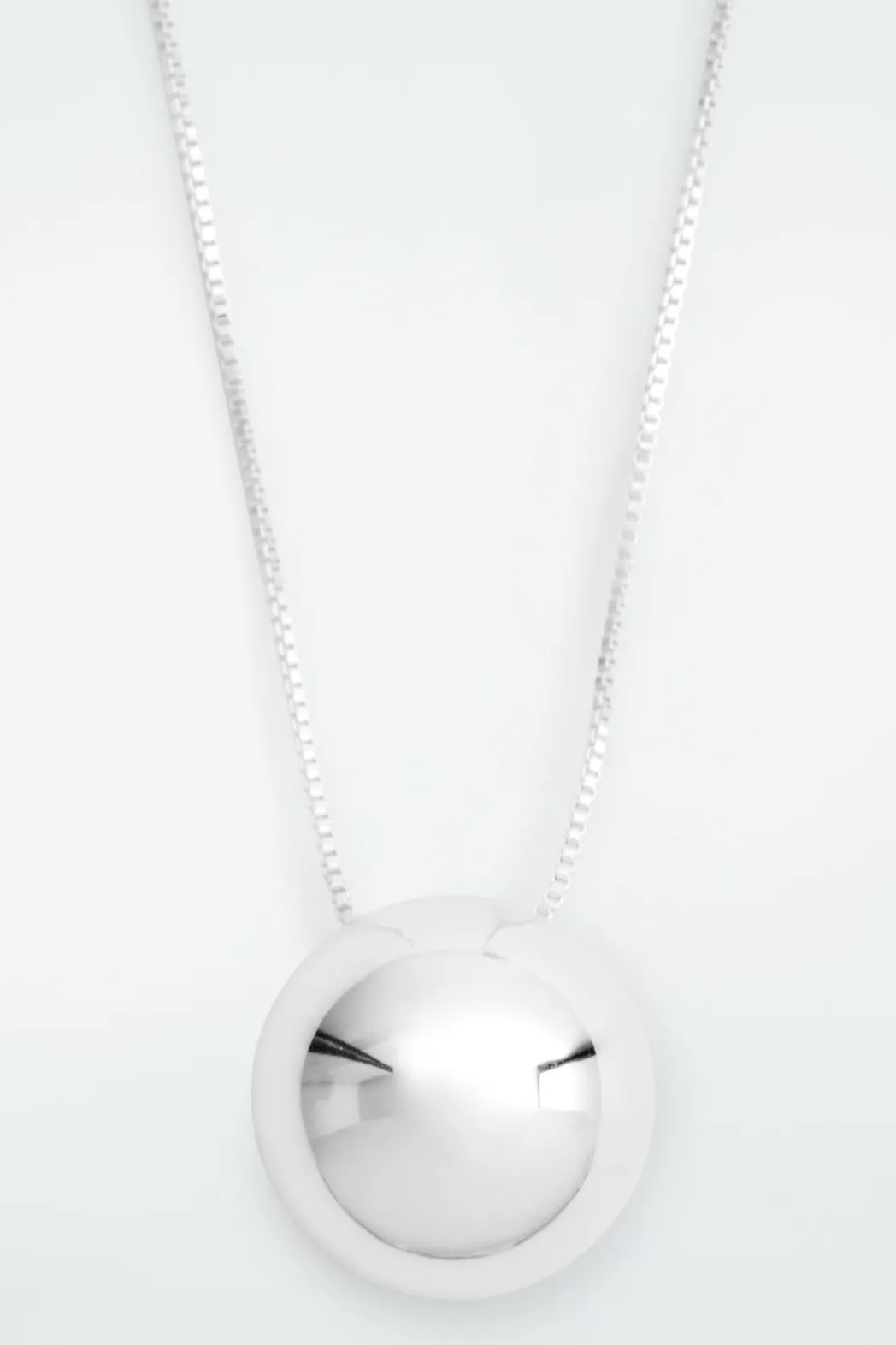 Discount COS SPHERICAL PENDANT CHAIN NECKLACE SILVER