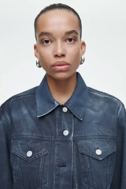 Online COS SPRAYED-DENIM JACKET DARK BLUE