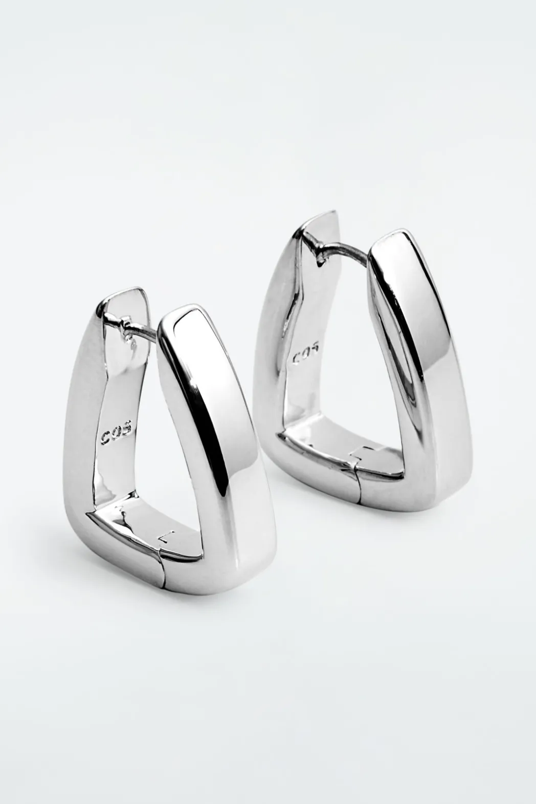 COS SQUARED HOOP EARRINGS SILVER