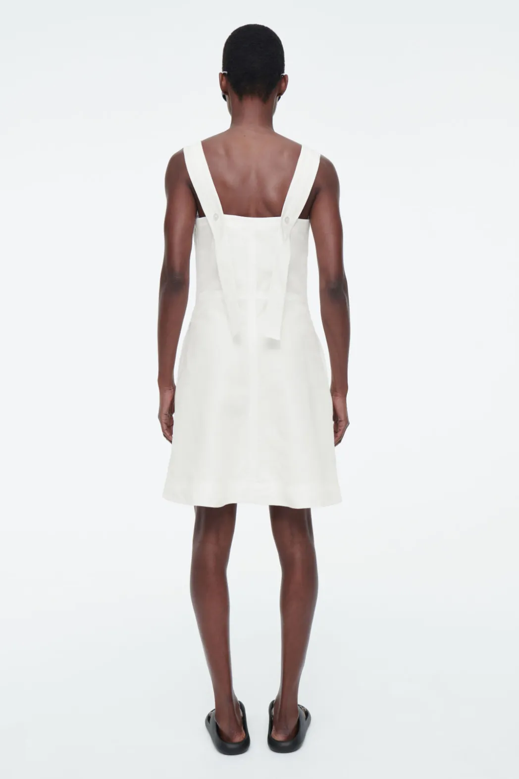 Clearance COS SQUARE-NECK MINI PINAFORE DRESS WHITE