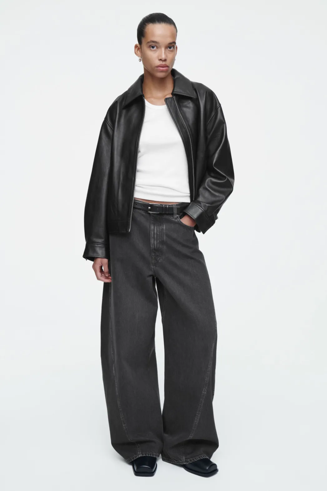 New COS SQUARE-TOE LEATHER CHELSEA BOOTS BLACK