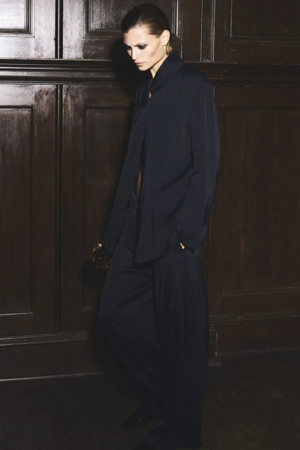 Hot COS STAND-COLLAR SATIN TUXEDO BLAZER NAVY