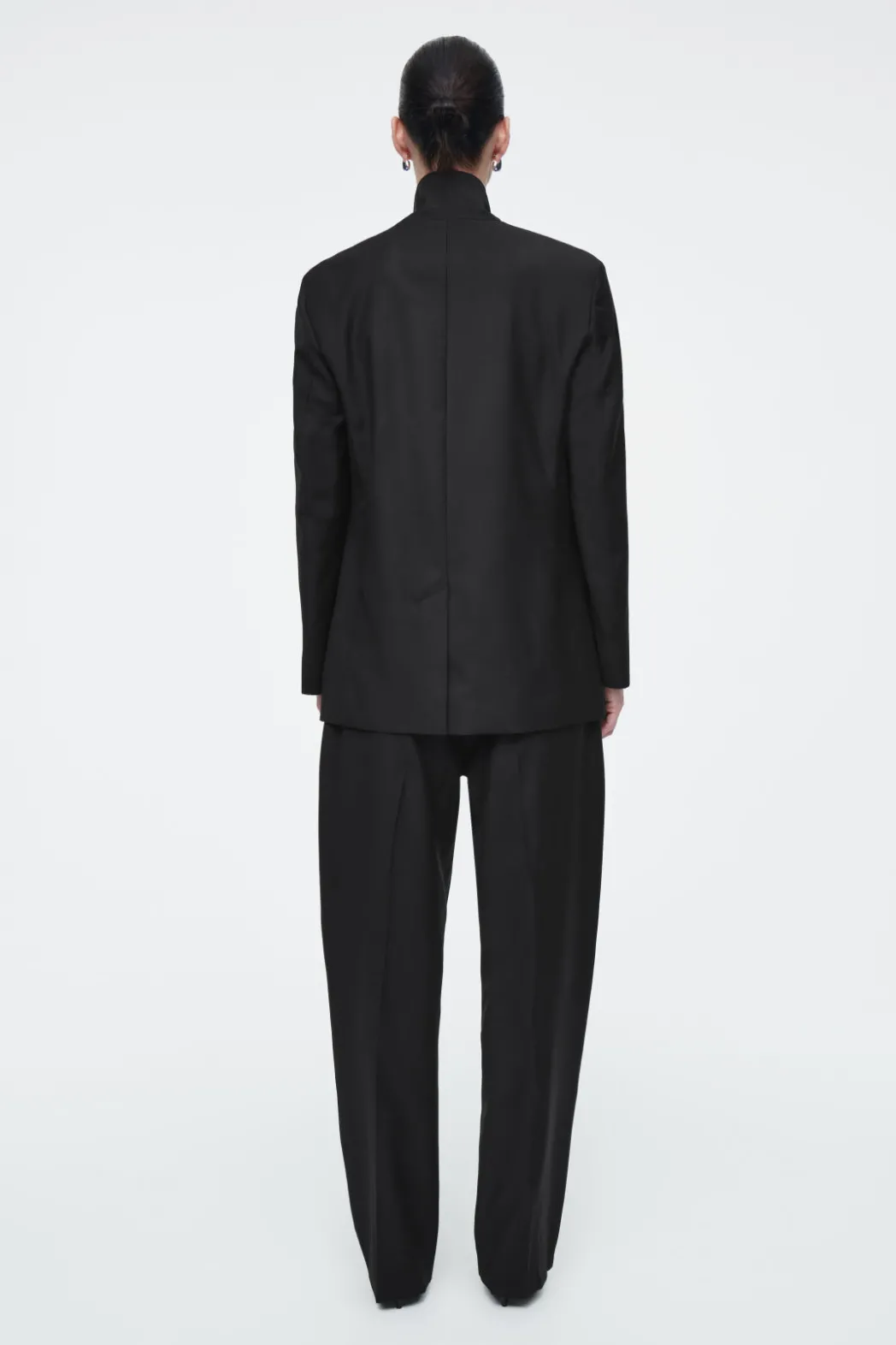 Online COS STAND-COLLAR WOOL BLAZER BLACK