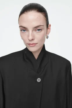 Online COS STAND-COLLAR WOOL BLAZER BLACK