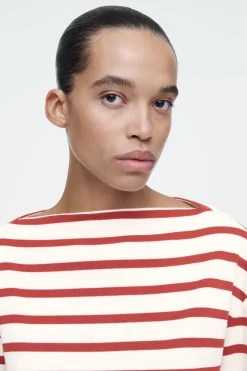 Online COS STRIPED BOAT-NECK TOP RED / STRIPED
