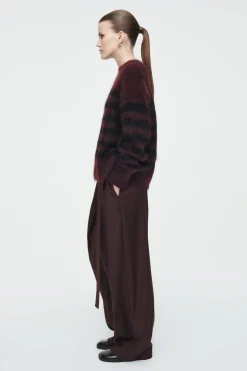 Outlet COS STRIPED BRUSHED-MOHAIR CREW-NECK SWEATER BLACK / BURGUNDY / STRIPED