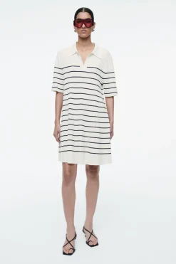 Outlet COS STRIPED KNITTED MINI POLO DRESS IVORY / STRIPED