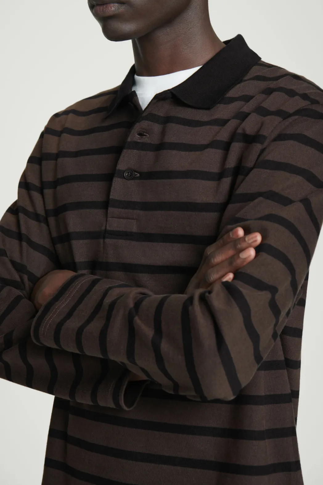 Clearance COS STRIPED LONG-SLEEVED POLO SHIRT BROWN / BLACK