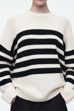 Best COS STRIPED MERINO WOOL SWEATER ECRU / STRIPED