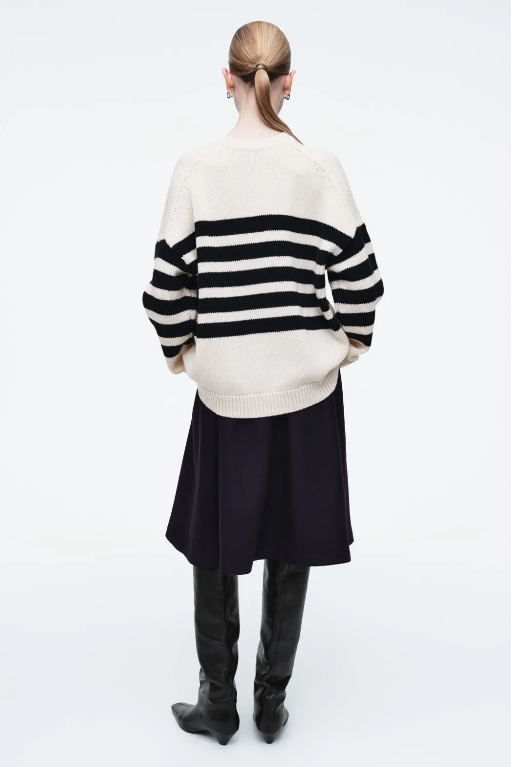 Best COS STRIPED MERINO WOOL SWEATER ECRU / STRIPED
