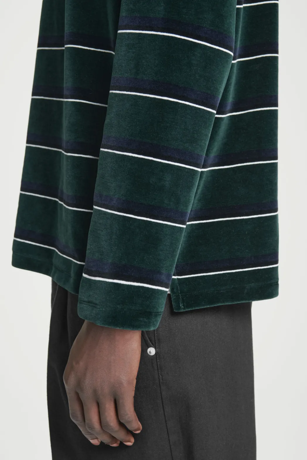 Best COS STRIPED VELVET LONG-SLEEVED POLO SHIRT EMERALD / STRIPED