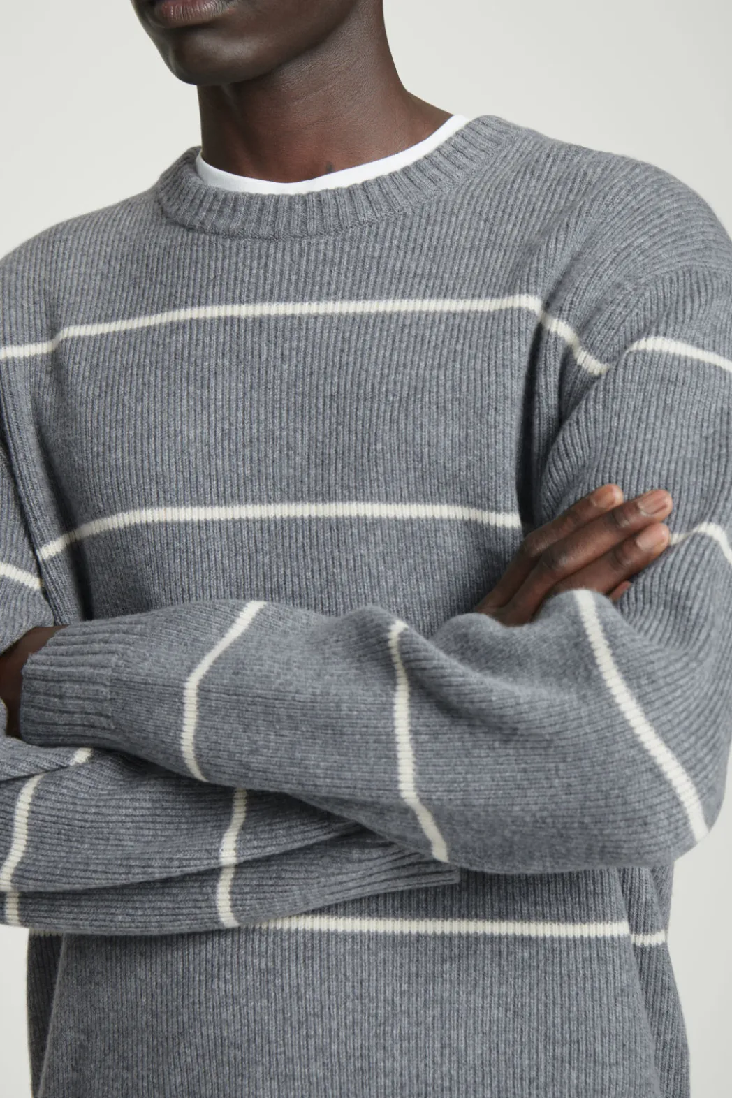 Hot COS STRIPED WOOL AND YAK-BLEND SWEATER GRAY / STRIPED