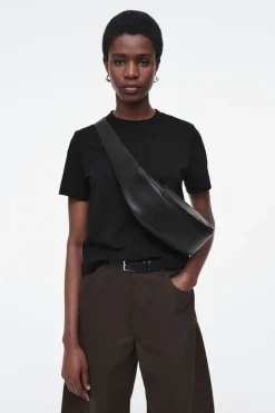 Discount COS SWING CROSSBODY - LEATHER Black
