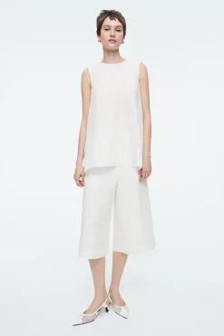 Clearance COS TAILORED KNEE-LENGTH SHORTS WHITE