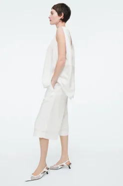 Clearance COS TAILORED KNEE-LENGTH SHORTS WHITE