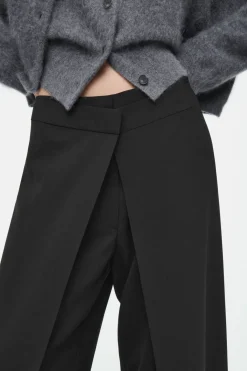 Best COS TAILORED WRAP-FRONT PANTS BLACK