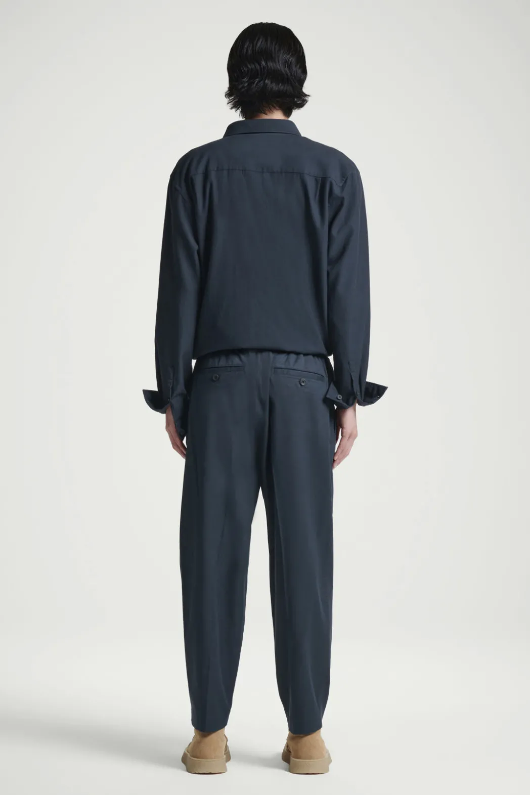 Outlet COS TAPERED ELASTICATED PANTS NAVY