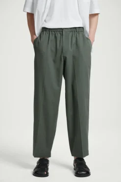 COS TAPERED ELASTICATED PANTS GREEN