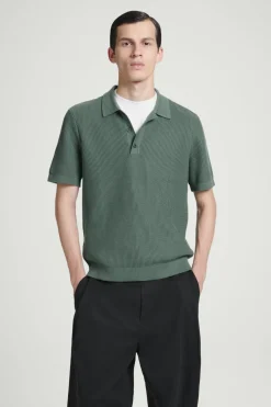 Online COS TEXTURED KNITTED POLO SHIRT GREEN