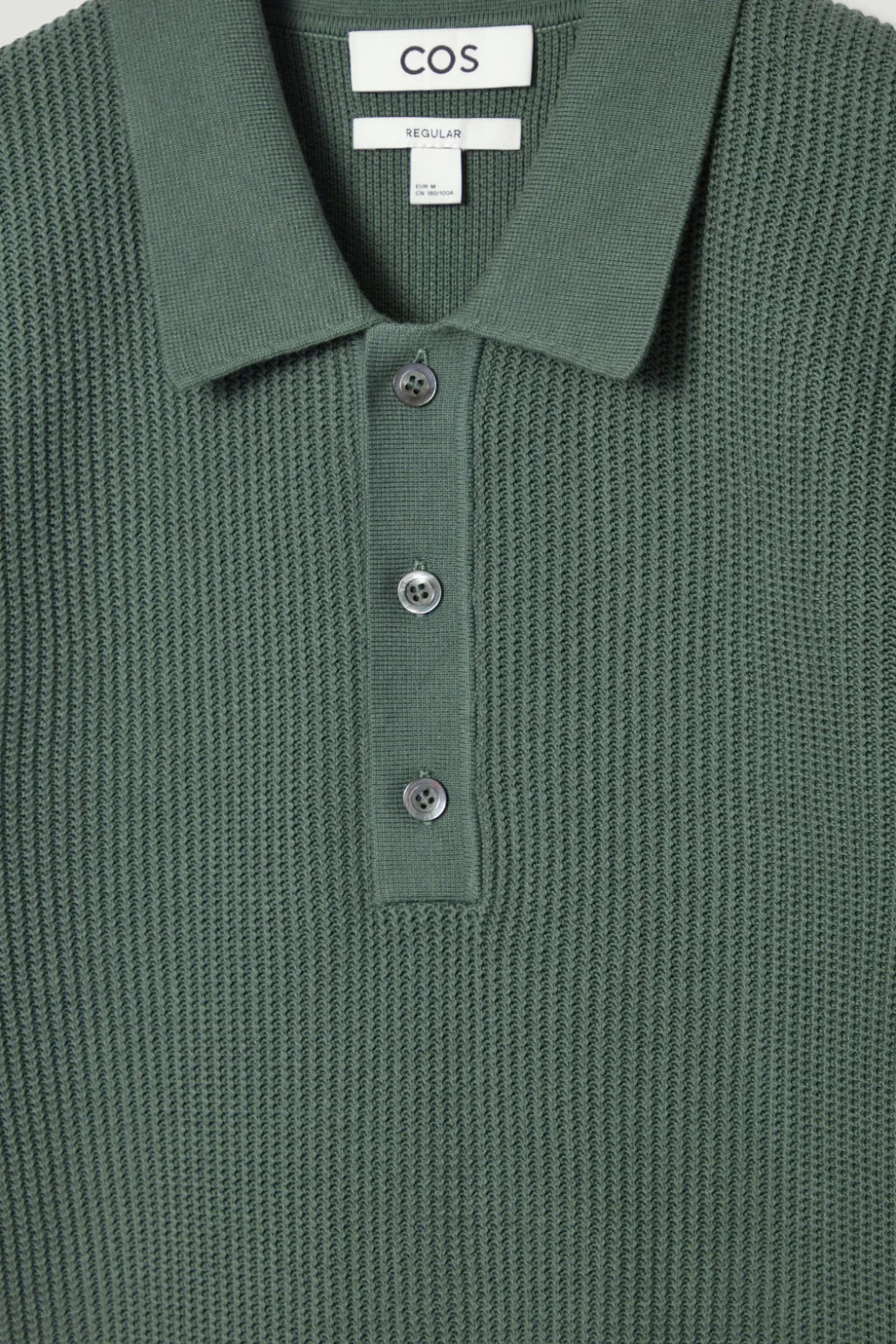 Online COS TEXTURED KNITTED POLO SHIRT GREEN
