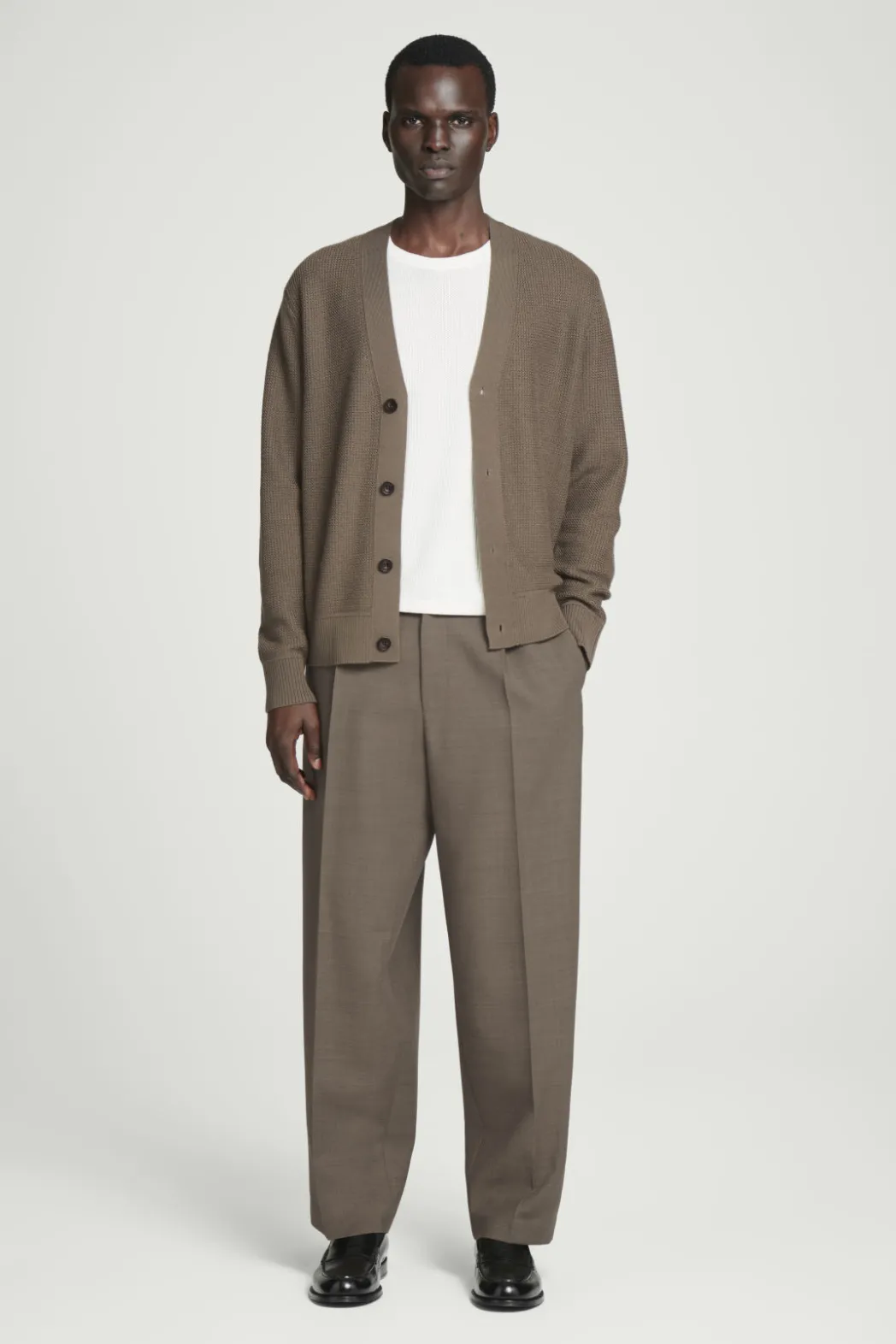 Online COS TEXTURED MERINO WOOL CARDIGAN MOLE
