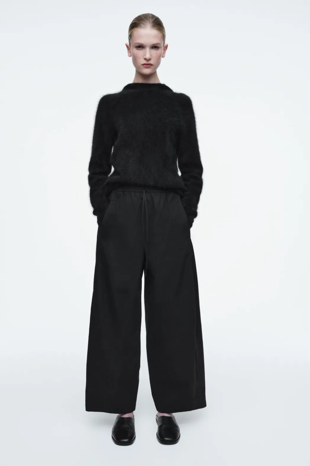 New COS TEXTURED PURE CASHMERE HOODIE BLACK