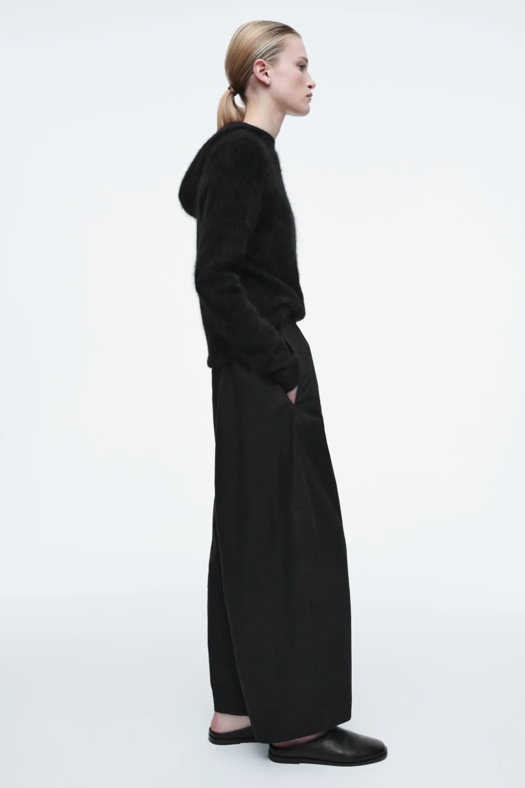 New COS TEXTURED PURE CASHMERE HOODIE BLACK