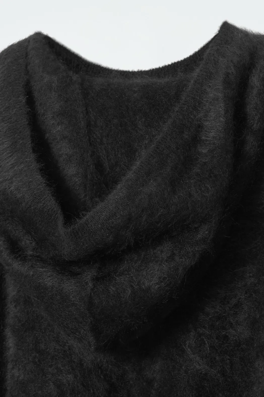 New COS TEXTURED PURE CASHMERE HOODIE BLACK