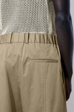 COS THE BARREL-LEG CARGO PANTS BEIGE