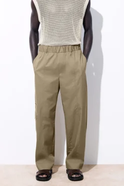 COS THE BARREL-LEG CARGO PANTS BEIGE