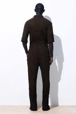 Online COS THE CRINKLED BARREL-LEG PANTS DARK BROWN