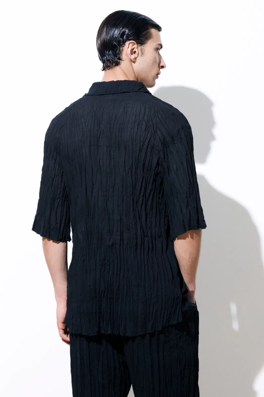 Clearance COS THE CRINKLED WOOL RESORT SHIRT NAVY