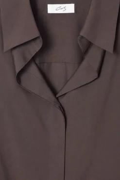 Discount COS THE DRAPED SILK SHIRT WALNUT