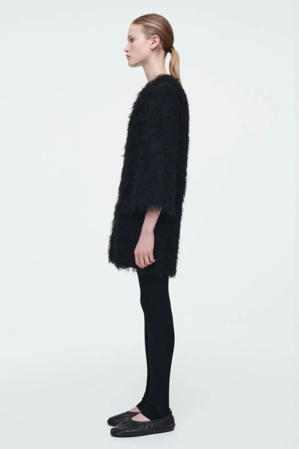 Outlet COS THE FEATHERED MINI SHIFT DRESS CARBON