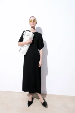 Outlet COS THE FLUID T-SHIRT DRESS BLACK
