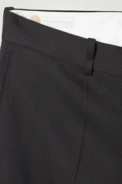 Online COS THE FOLD-UP TAPERED PANTS CARBON