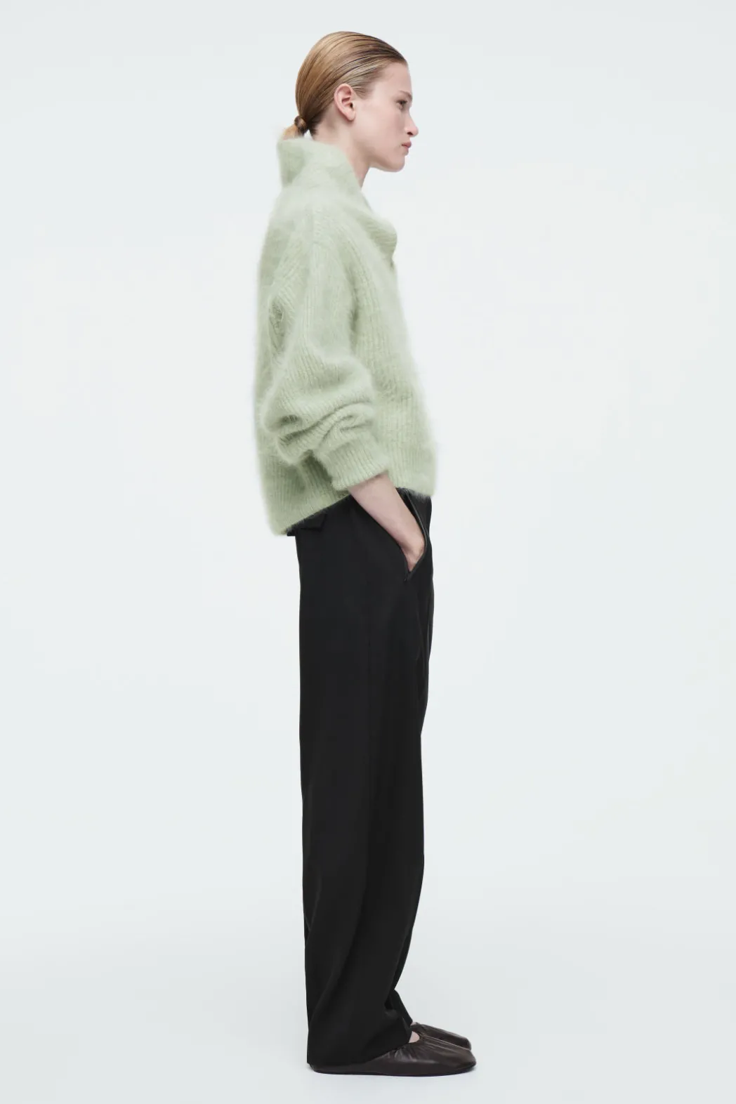 New COS THE FUNNEL-NECK BRUSHED-CASHMERE SWEATER PISTACHIO