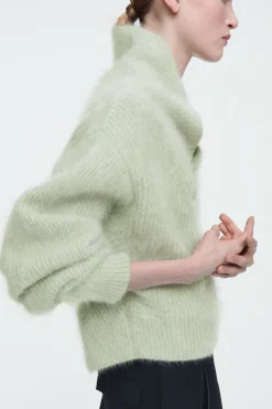 New COS THE FUNNEL-NECK BRUSHED-CASHMERE SWEATER PISTACHIO
