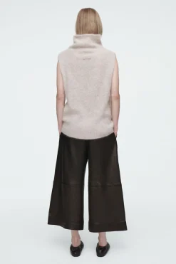 Online COS THE FUNNEL-NECK BRUSHED-CASHMERE TANK LATTE