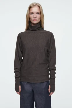 New COS THE FUNNEL-NECK MERINO WOOL SWEATER CHESTNUT