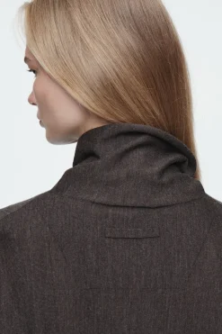 New COS THE FUNNEL-NECK MERINO WOOL SWEATER CHESTNUT
