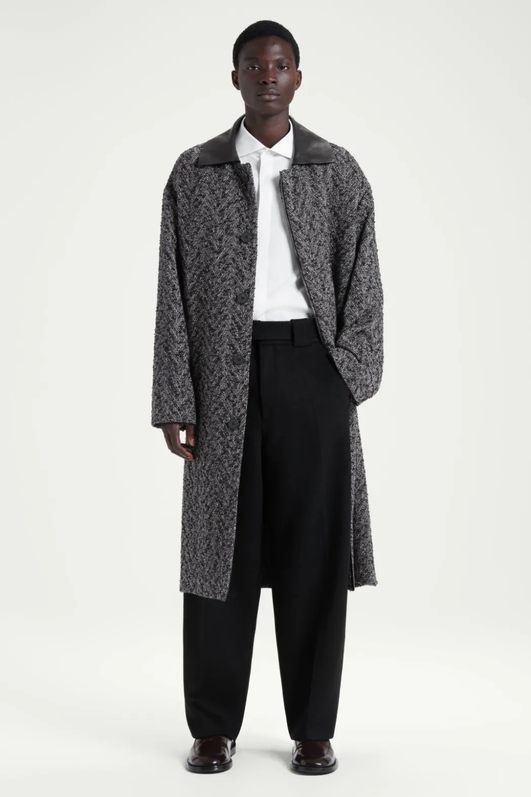 COS THE HERRINGBONE COAT CHESTNUT / HERRINGBONE