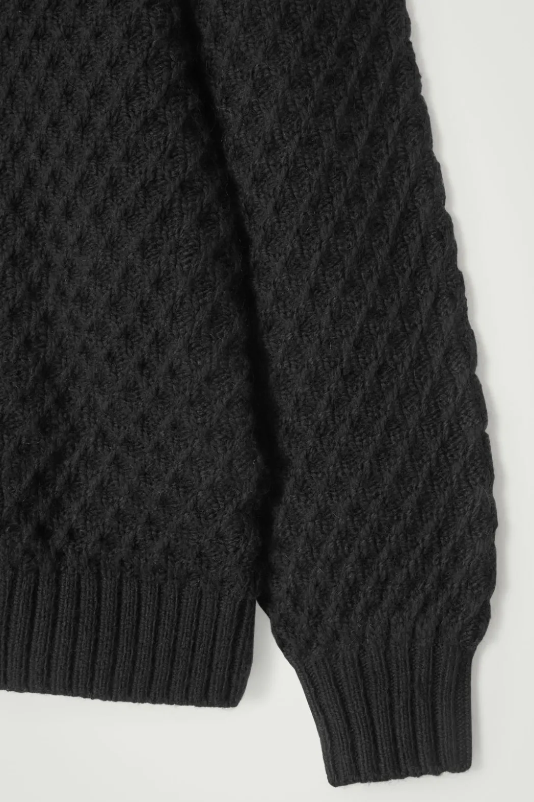 Clearance COS THE HONEYCOMB BOMBER JACKET CARBON