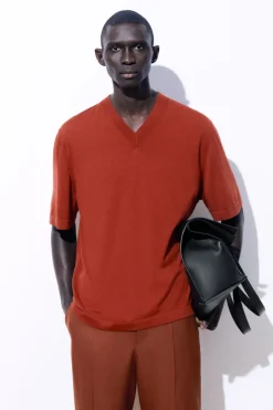 Discount COS THE KNITTED SILK T-SHIRT RUST