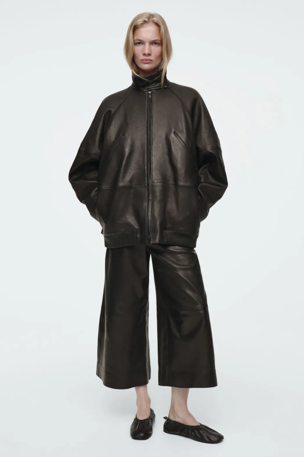 Sale COS THE LEATHER BARREL-LEG CULOTTES CHESTNUT