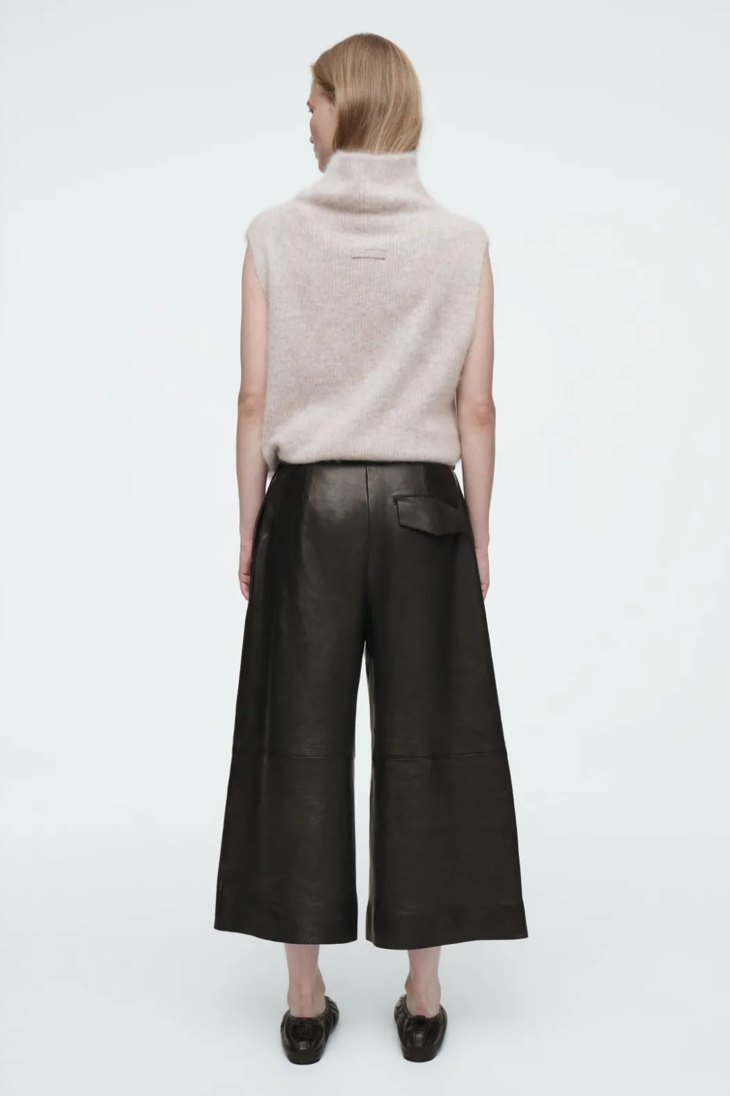 Sale COS THE LEATHER BARREL-LEG CULOTTES CHESTNUT