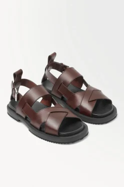 Discount COS THE LEATHER WRAP SANDALS DARK BROWN